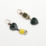 Betsey Johnson Beautiful Resplendent Yellow Resin Pendant Gold-toned flower Earrings