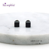 Simple and Beautiful Black Square Earrings by unknown indie designer