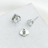 Brilliant Statements Tri-Prong Stud Earrings (Clear)